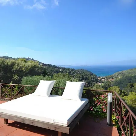 Casa Dadumbo Villa *